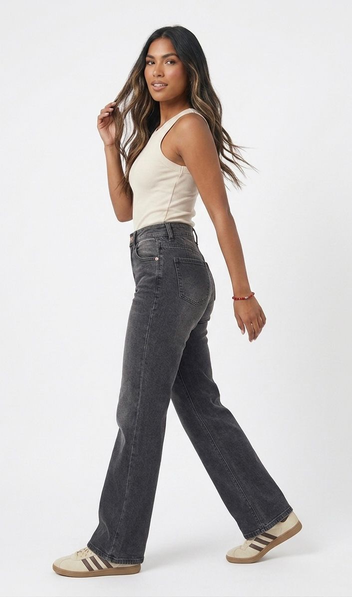 Ref: 7046 Pantalón flare stretch, bota ancha, tiro alto, tono gris oscuro.